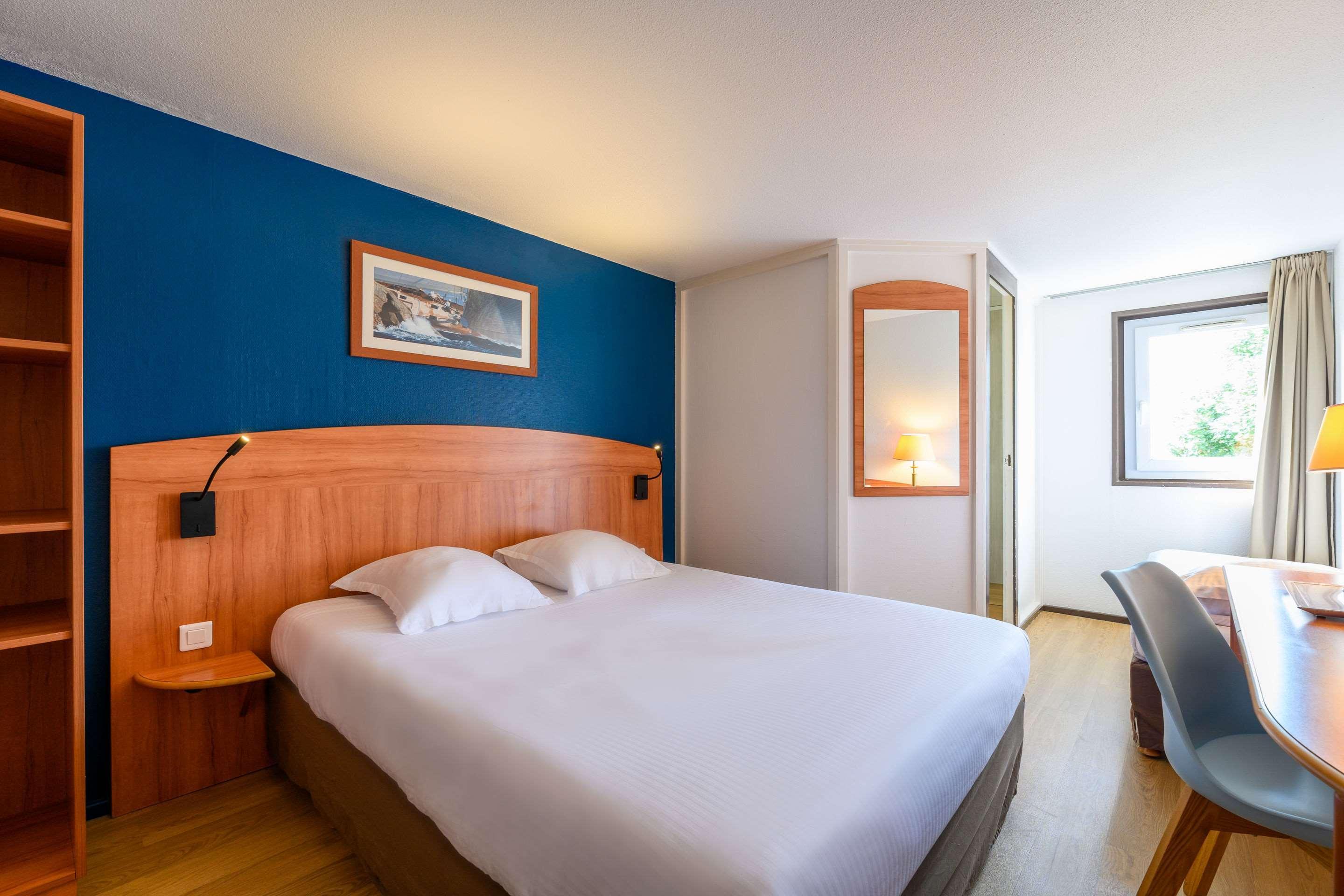 Hotel Ramada By Wyndham Luoyang Downtown Extérieur photo